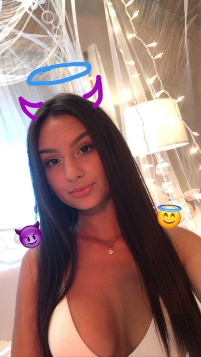 Watch Eliza Ibarra's leaked NSFW photo on TwXstars