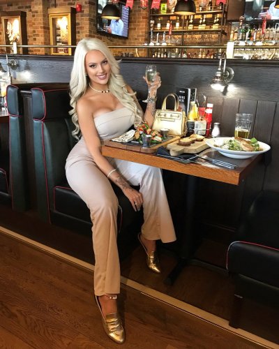 Watch 𝐊𝐞𝐥𝐥𝐲𝐛𝐬𝐰𝐨𝐫𝐥𝐝😻's leaked NSFW photo on TwXstars