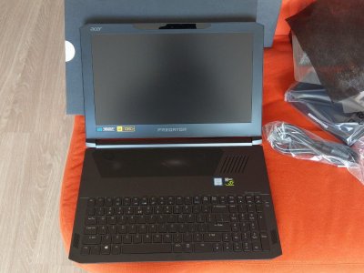 Watch loren's leaked NSFW photo on TwXstars