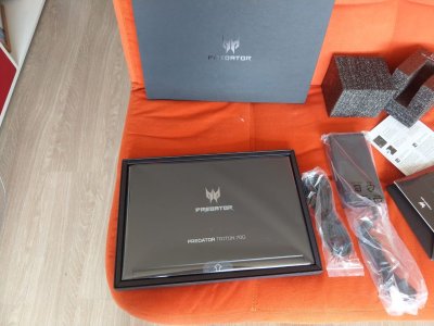 Watch loren's leaked NSFW photo on TwXstars