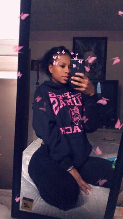 Watch Saleema 💖's leaked NSFW photo on TwXstars