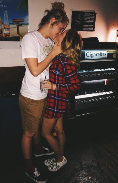 Watch girls on girls's leaked NSFW photo on TwXstars