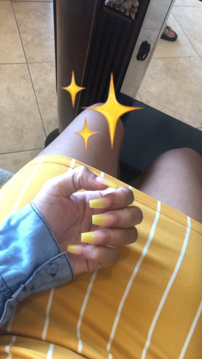Watch GODDESSBAE__💛's leaked NSFW photo on TwXstars