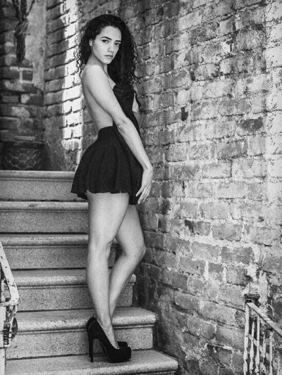 Watch REVA's leaked NSFW photo on TwXstars