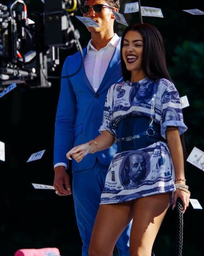 Watch Malú Trevejo's leaked NSFW photo on TwXstars