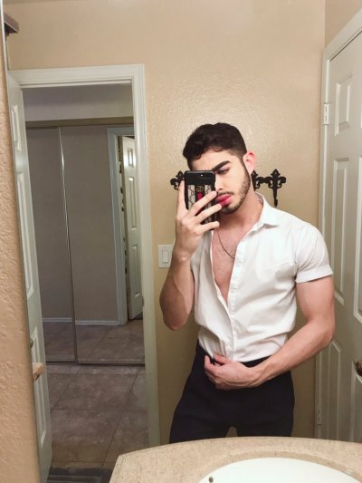 Watch Elmer.'s leaked NSFW photo on TwXstars