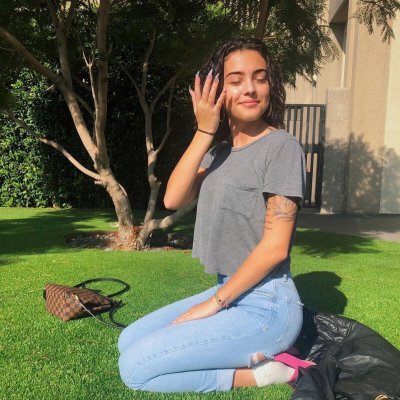 Watch Malú Trevejo's leaked NSFW photo on TwXstars