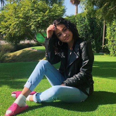 Watch Malú Trevejo's leaked NSFW photo on TwXstars