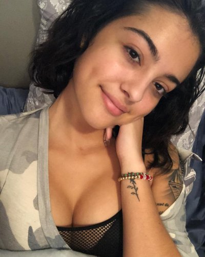 Watch Malú Trevejo's leaked NSFW photo on TwXstars