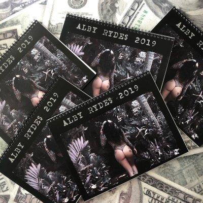 Watch Demon's leaked NSFW photo on TwXstars