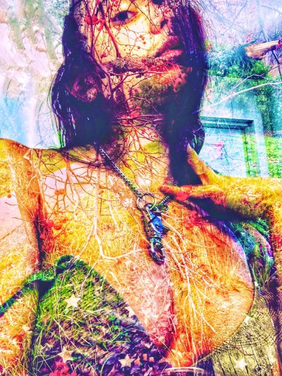 Watch Kisa Fae's leaked NSFW photo on TwXstars