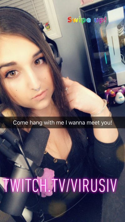 Watch EmilyRoseIV's leaked NSFW photo on TwXstars