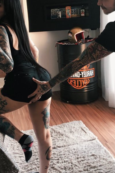 Watch Andressa Sisto 🌸's leaked NSFW photo on TwXstars