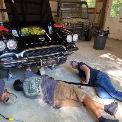 Watch Erik Jones's leaked NSFW photo on TwXstars