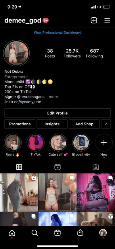 Watch My Alter Ego's leaked NSFW photo on TwXstars