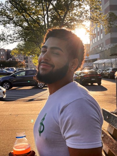 Watch gorillaglue327's leaked NSFW photo on TwXstars