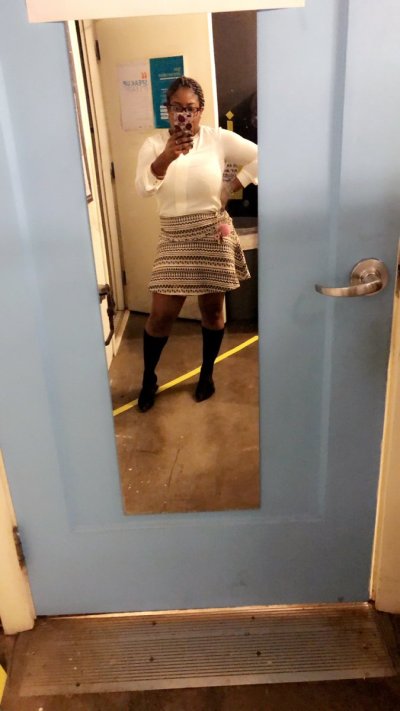 Watch C h e l l e 🍓🤍's leaked NSFW photo on TwXstars