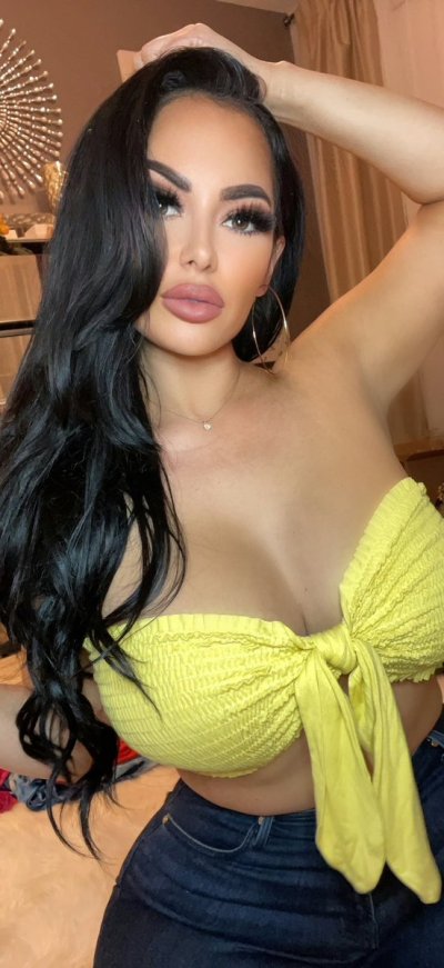 Watch Jenn Marie's leaked NSFW photo on TwXstars