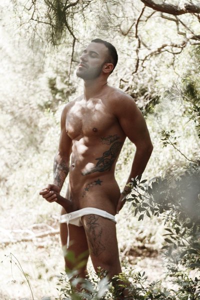 Watch GustavoCruz's leaked NSFW photo on TwXstars