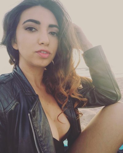 Watch Frida Sante's leaked NSFW photo on TwXstars