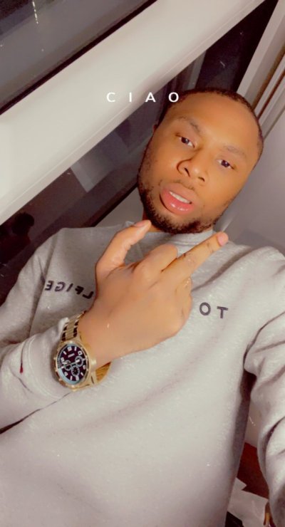 Watch MrRoyaltyToYou😉😈's leaked NSFW photo on TwXstars