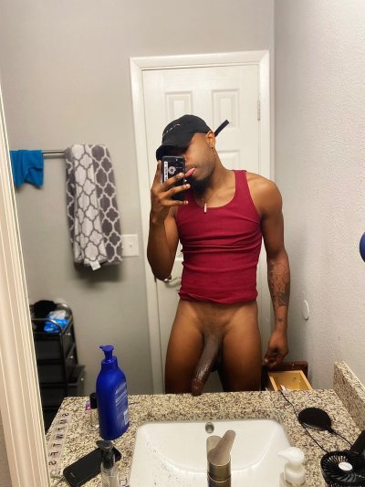 Watch Yung Mars's leaked NSFW photo on TwXstars