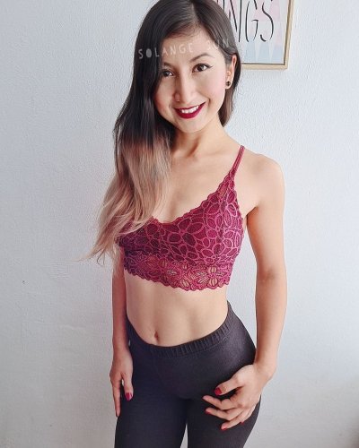 Watch Solange Sun ☀️'s leaked NSFW photo on TwXstars