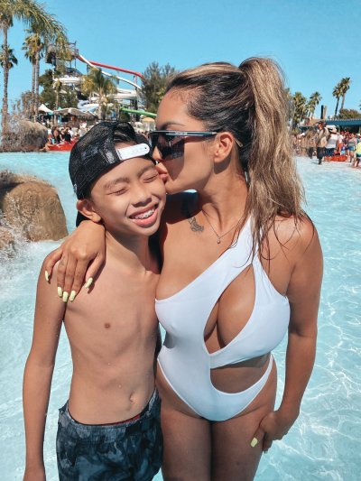 Watch Ashley Vee 🇵🇭's leaked NSFW photo on TwXstars