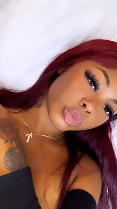 Watch t ☆ j's leaked NSFW photo on TwXstars