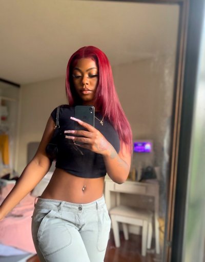 Watch t ☆ j's leaked NSFW photo on TwXstars