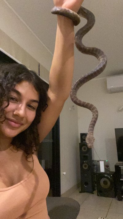 Watch Rubi Valentine's leaked NSFW photo on TwXstars