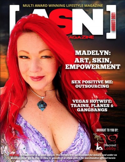 Watch Casey Carter's leaked NSFW photo on TwXstars