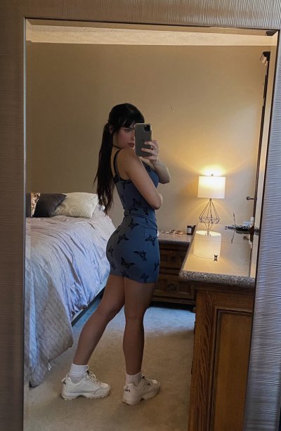 Watch Sav's leaked NSFW photo on TwXstars