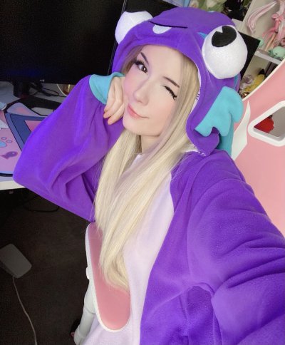 Watch Meggii ❤️'s leaked NSFW photo on TwXstars