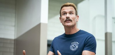 Watch Bishop RéMix's leaked NSFW photo on TwXstars