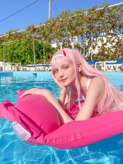 Watch Katie's leaked NSFW photo on TwXstars