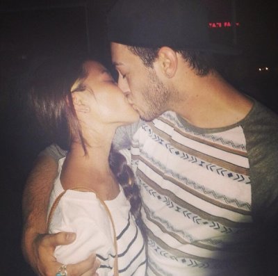 Watch Manny MUA's leaked NSFW photo on TwXstars