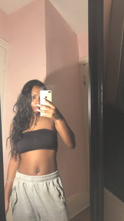 Watch kiki ♡ ︎'s leaked NSFW photo on TwXstars