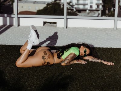 Watch Demon's leaked NSFW photo on TwXstars