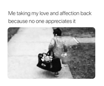 Watch LiahLou 💜's leaked NSFW photo on TwXstars