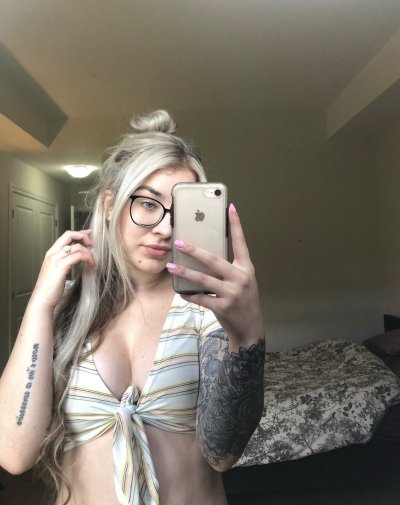 Watch lil nugget's leaked NSFW photo on TwXstars