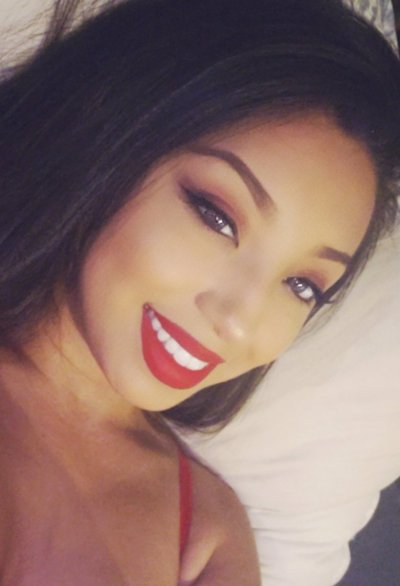 Watch OfficialEmpressJennifer's leaked NSFW photo on TwXstars