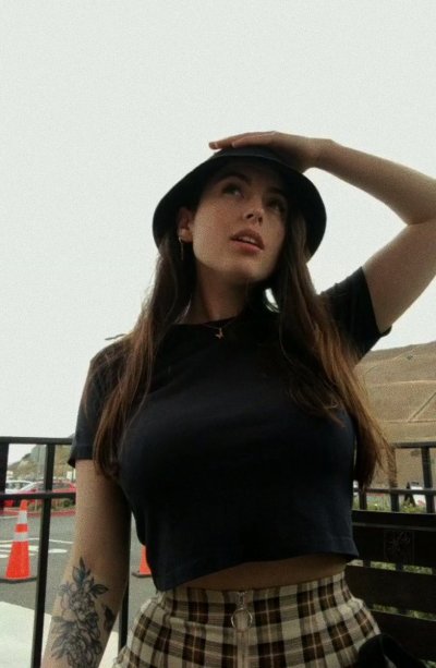 Watch heyimbee's leaked NSFW photo on TwXstars