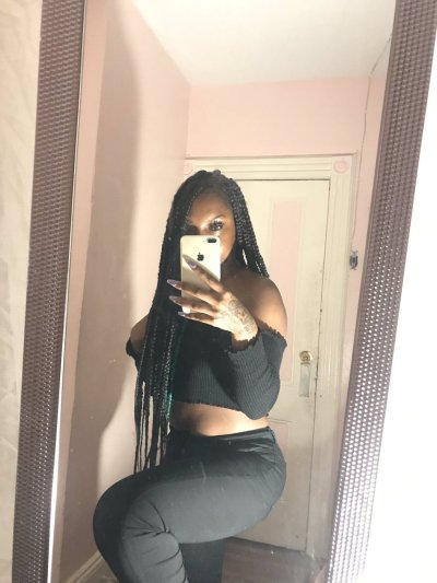 Watch kiki ♡ ︎'s leaked NSFW photo on TwXstars