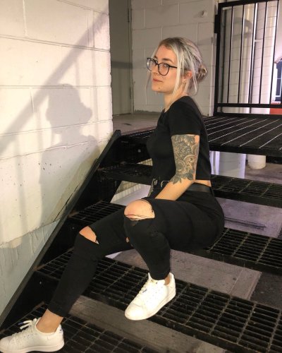 Watch lil nugget's leaked NSFW photo on TwXstars