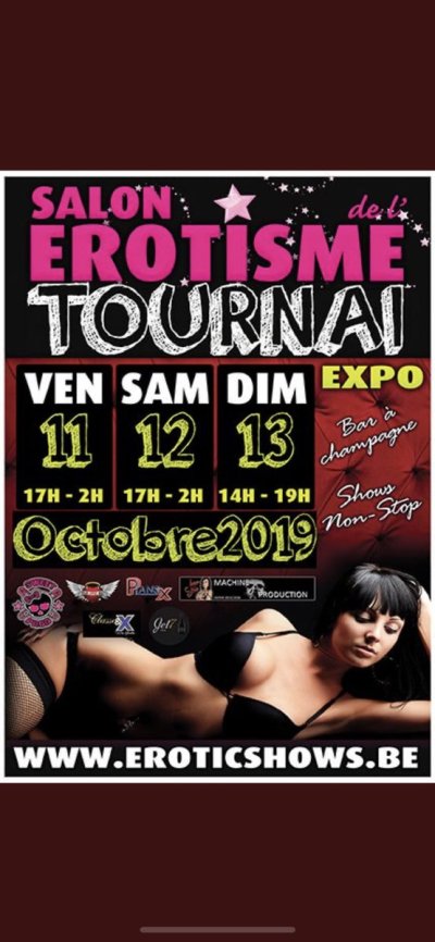 Watch Anna Spencer's leaked NSFW photo on TwXstars