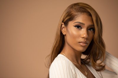 Watch 🍀's leaked NSFW photo on TwXstars