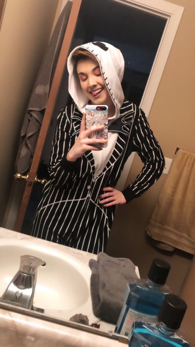 Watch toast's leaked NSFW photo on TwXstars