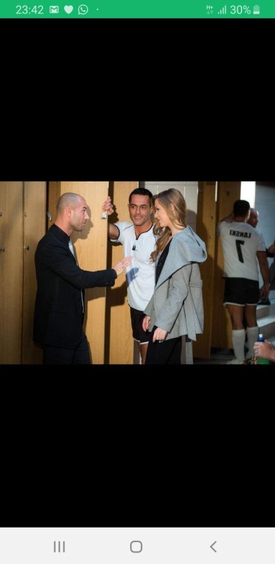 Watch RenatoPorn's leaked NSFW photo on TwXstars