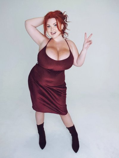 Watch AlenaOst💣's leaked NSFW photo on TwXstars